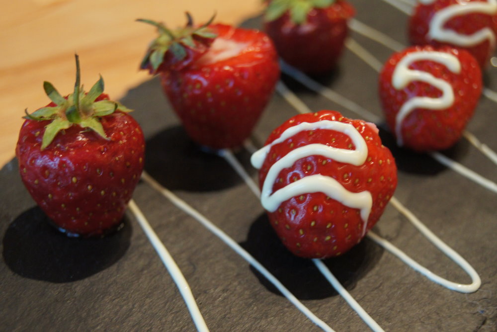 Gefüllte Erdbeeren - Einfach lecker gesund naschen